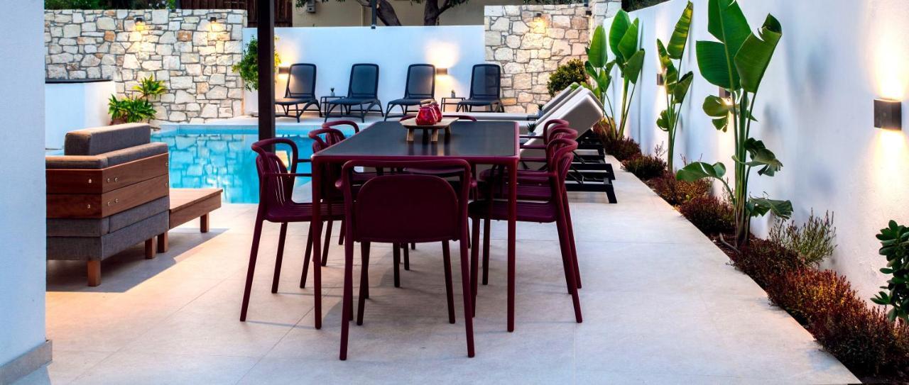 Avrilia Seaside Villa Heated Pool 알미리다 외부 사진