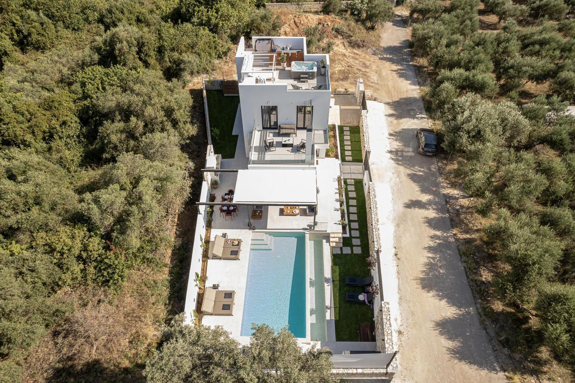 Avrilia Seaside Villa Heated Pool 알미리다 외부 사진