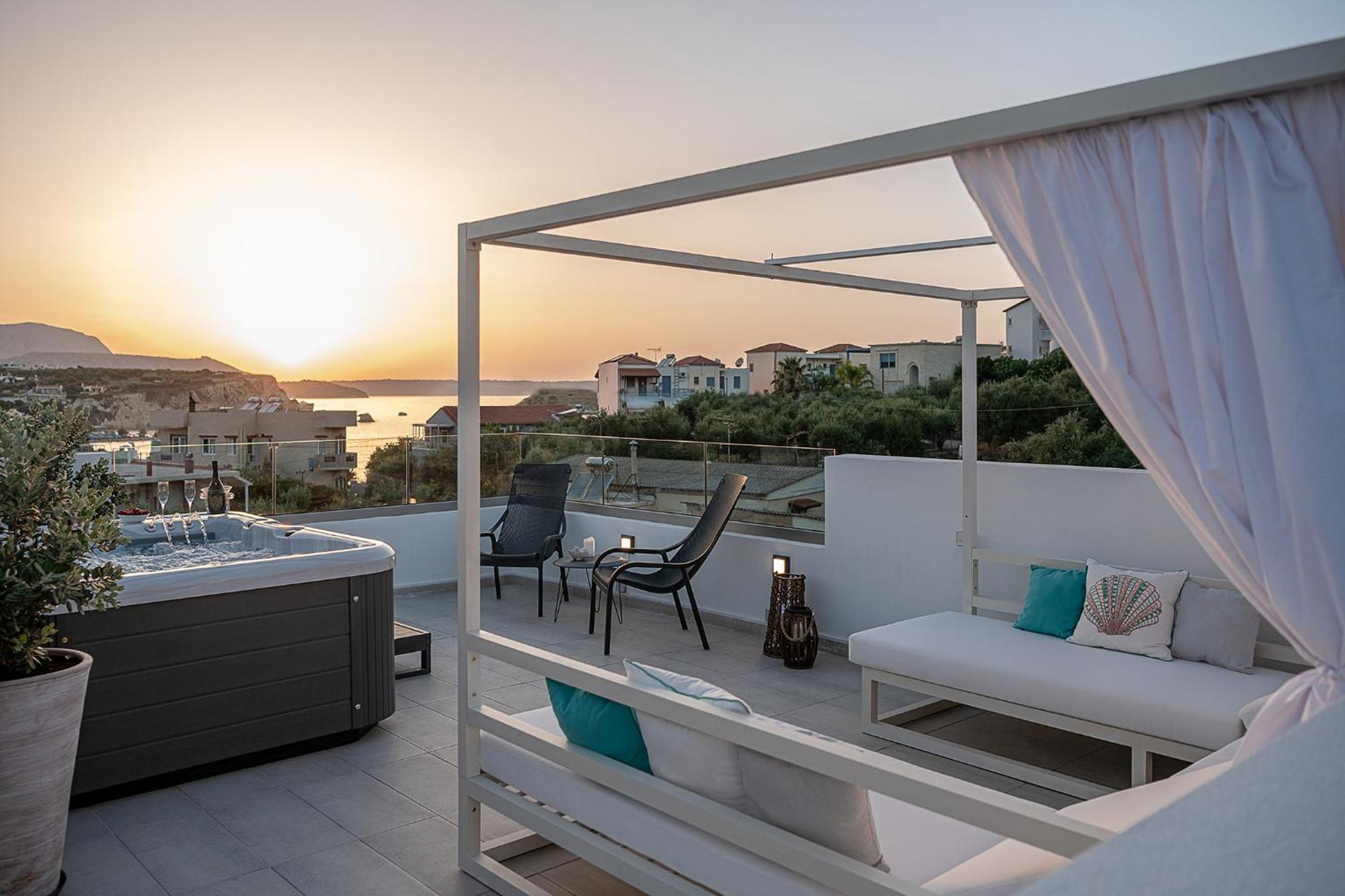 Avrilia Seaside Villa Heated Pool 알미리다 외부 사진
