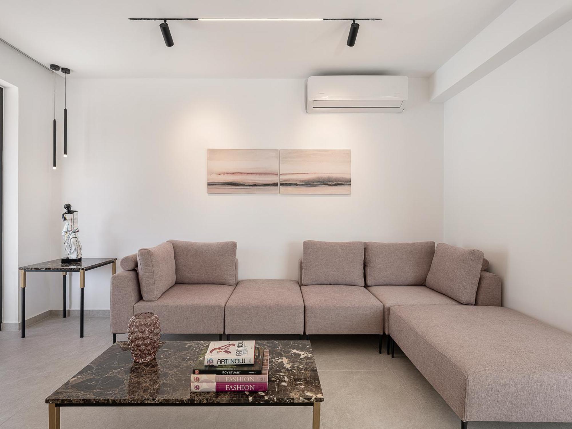 Avrilia Seaside Villa Heated Pool 알미리다 외부 사진