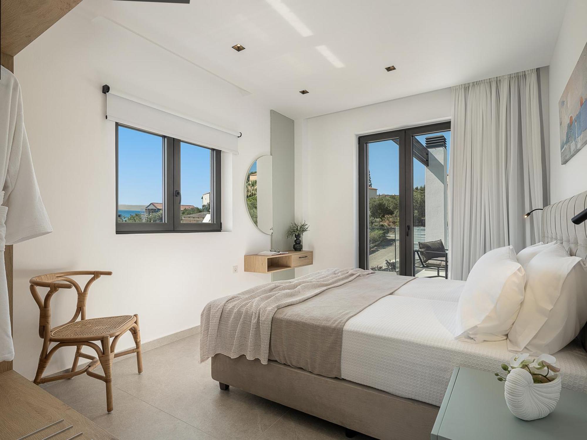 Avrilia Seaside Villa Heated Pool 알미리다 외부 사진